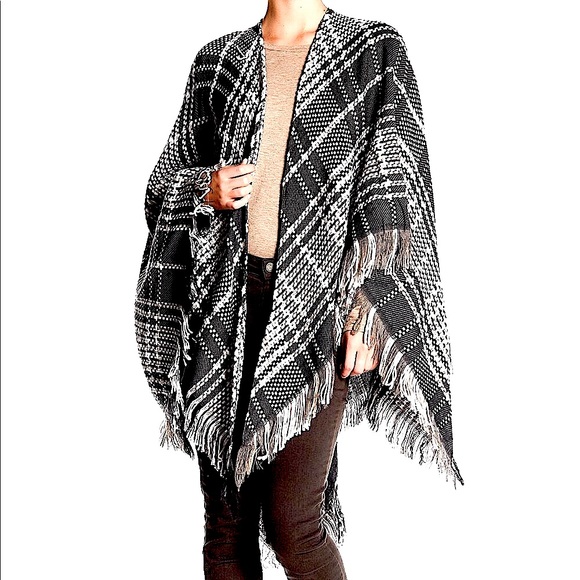 Accessory Street Plaid Fringe Ruana - Picture 2 of 4